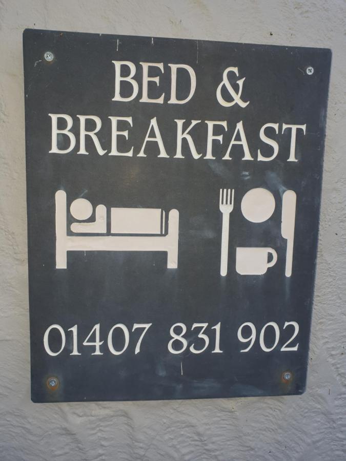Leafy Lane Guesthouse Amlwch Εξωτερικό φωτογραφία